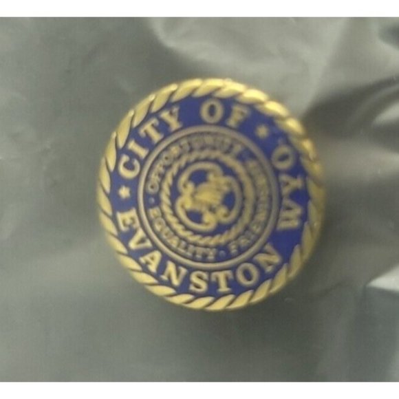 City Of Evanston Wyoming Seal Travel‎ Pin Lapel - Picture 1 of 3